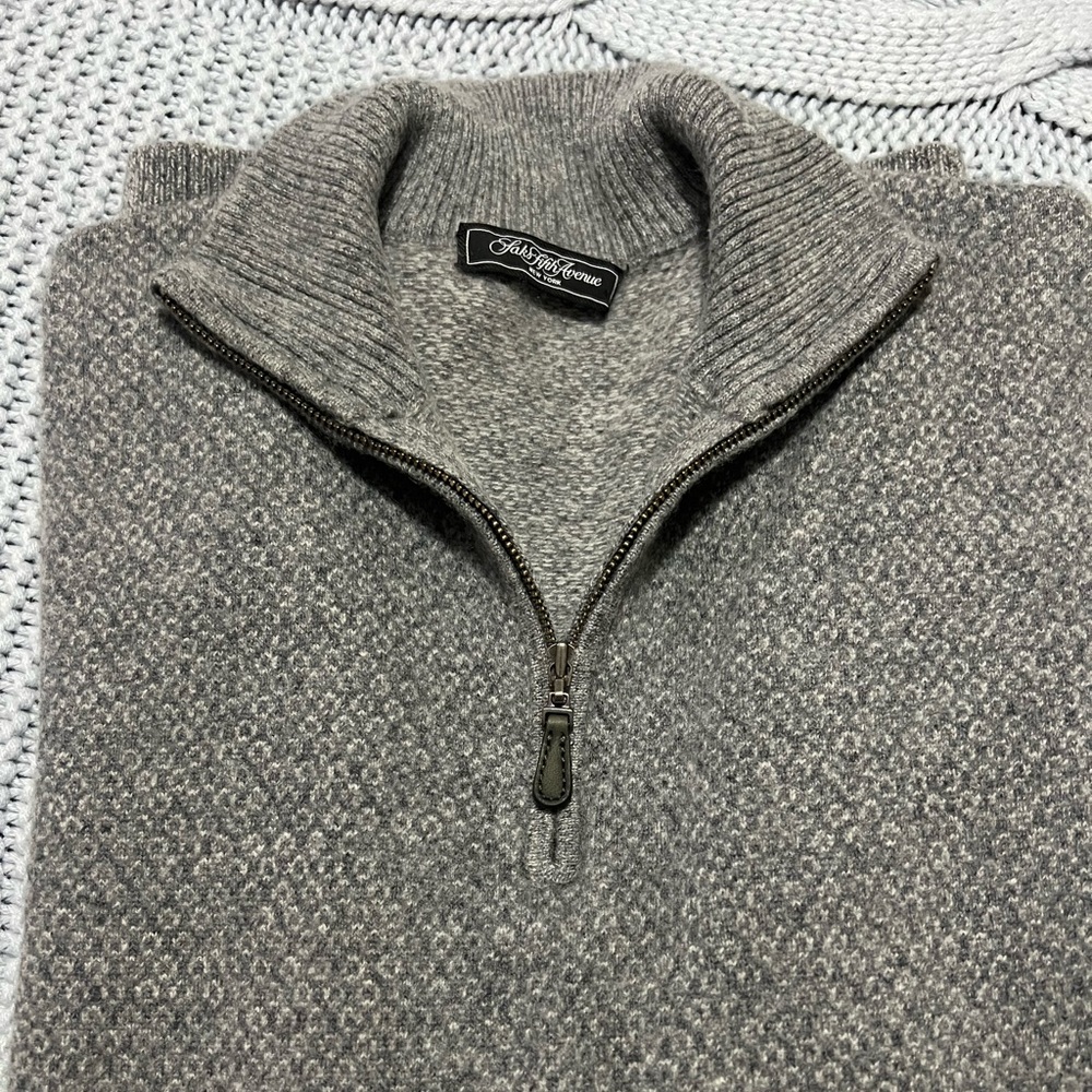 Saks Fifth Avenue
COLLECTION Cashmere Quarter-Zip Sweater Size M